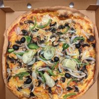 Tasty vegan pizza at Königsee in Borlaenge