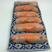 Rolinhos primavera at Bangkok Garden in Londrina