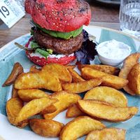 Beyond burger at KOA in Caparica