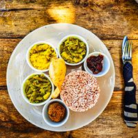 Reis & Curry 🍛   at THE SLOW in Mirissa