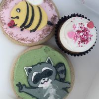 Valentine’s Treats  at Sensitive Sweets in Fountain Valley