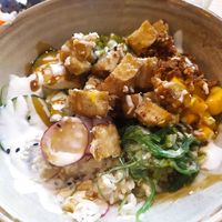 Poke de tofu ahumado at TOFU Girona in Girona