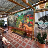 Un ambiente tropical at Casa de Ciclistas in Guatape