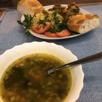 Day menu with Hummus/eggplant/tomato and vegetable soup at Kardamom in Vienna