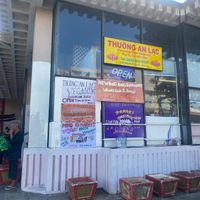 Outside of restaurant  at Thuong An lac in Honolulu