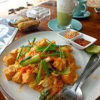 Padthai vegan Tofu at Secret Beach Bar and Grill in Koh Phangan