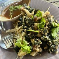 A SPECIALITY DISH WITH SEAWEED, MUSHROOMS AND SPROUTS 👌  at JaJa's Restaurant Thai Vegan in Koh Phangan