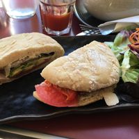 Pita du marché at Utopia in Bordeaux