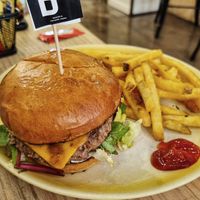 Beyond burger at Brunchit in Malaga
