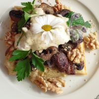 Waffel mit Walnüssen und Trüffel at Formidable Pelikan in St Gallen