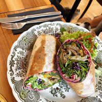 Seitanwrap (bester Seitan, den wir je gegessen haben 🤤)  at Formidable Pelikan in St Gallen