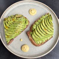 Avo on toast - vegan  at Sèves in Nancy