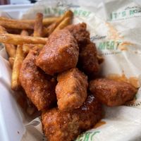 Wings with wrong sauce   at Can't Believe It's Not Meat - Chicago Ave in Chicago