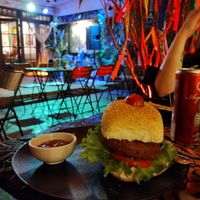 Chickpea burger at Na Mata Café in Belem
