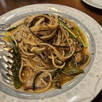 Oil pasta at Villa De Costes in Seoul