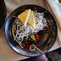Fried tofu complimentary starter at ARROI Restaurant in Bled