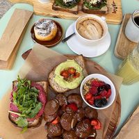 Vegan lunch set and mushroom sandwiches with pesto and vegan parmesan at Hygge in Lisbon