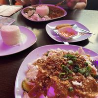 ‘Gado Gado’, but essentially another curry dish  at Mabuhay  in Berlin