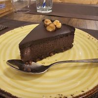 Choco cherry raw cake at AhimSa Vega-Yoga in Belgrade