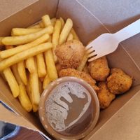 Chikn & chips at Vegan Sting in Manchester