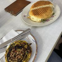   at Café Rotkehlchen - Merowingerstraße in Cologne