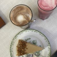   at Café Rotkehlchen - Merowingerstraße in Cologne