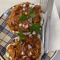   at Café Rotkehlchen - Merowingerstraße in Cologne