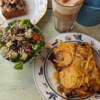 Moushuka and side salad at Café Rotkehlchen - Merowingerstraße in Cologne