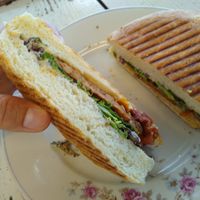 Tempeh sandwich at Café Rotkehlchen - Merowingerstraße in Cologne
