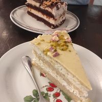  at Café Rotkehlchen - Merowingerstraße in Cologne