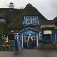 Super urig . at Oma's Kaffeestuuv in Schoenberg