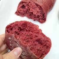beetroot sweet potato ciabatta - close-up at Salute - 살루떼 in Chuncheon