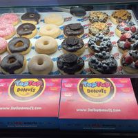   at TopTop Donuts in Cologne