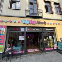 store front  at TopTop Donuts in Cologne