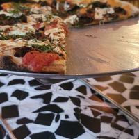 Dr Simi at Dr. Pizza in Mexico City