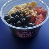 Strawnana Açaí Bowl with Agave   at Yo Java Bowl in Chester