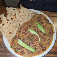 Chilli sin carne at The Plants in Zanzibar