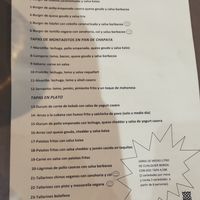 Las opciones veganas tienen la carita😄sonriente at La Peke in Granada