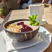 Vegan breakfast bowl at Cały Gaweł Cantine Bar Cafe in Sopot