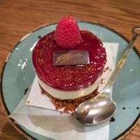 Dolce al lampone at Eataly in Milan