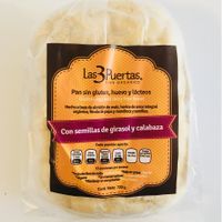 Gluten free bread at Las 3 Puertas in Cancun