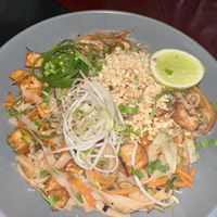 Pad Thai- recommend   at Soberanos Brewers in San Jose