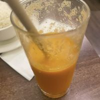 HEATHY FRESH JUICE 🥕 🫚 😎  at Vegan Planet in North West London