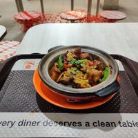 Claypot rice at Jin You Yuan 今友緣素食坊 in Central Singapore