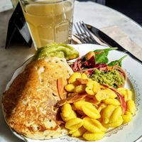 Things from the Sunday buffet at Elemiah in Fontainebleau