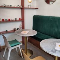 Eat-in space at Elemiah in Fontainebleau