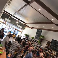 Loja cheia 🤩 #Veganuary at Empório leve in Sao Paulo