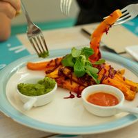Bastones de boniato (vegan) at Mareando la Huerta in Alicante