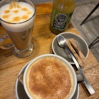 Mushroom burger, pistachio roll, eggs benedikt, latte macchiato, spinach juice and pimpim spice latte at herBar in Budapest