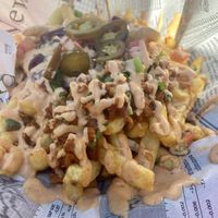 Loaded fries  at Pura Vida Vegan Tacos in Antwerpen